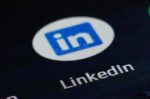 LinkedIn profilinizi kişisel marka web sitesi olarak kullanmak için 7 ipucu